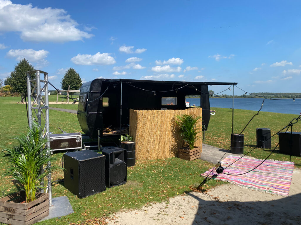 stage on wheels beach